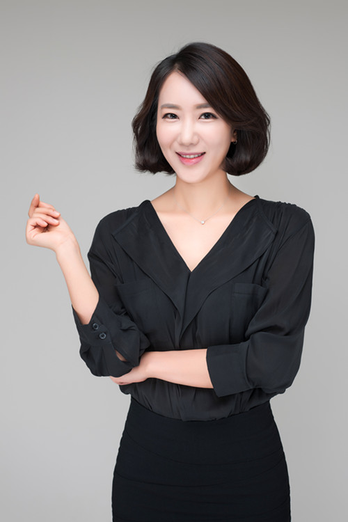 来宾千佼填 国际高级纹绣师